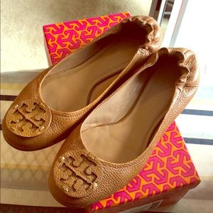 Tory Burch Tan Revas